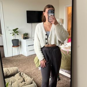 Cropped sweater